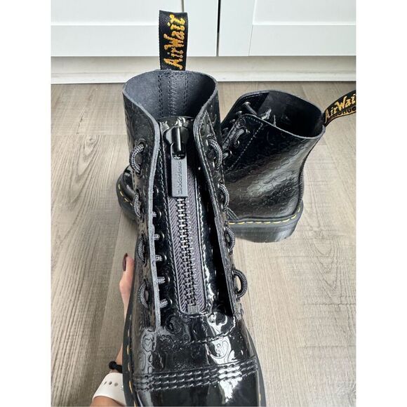 Dr. Martens Sinclair Black Boots NEW Women’s Size 7 - Picture 13 of 14